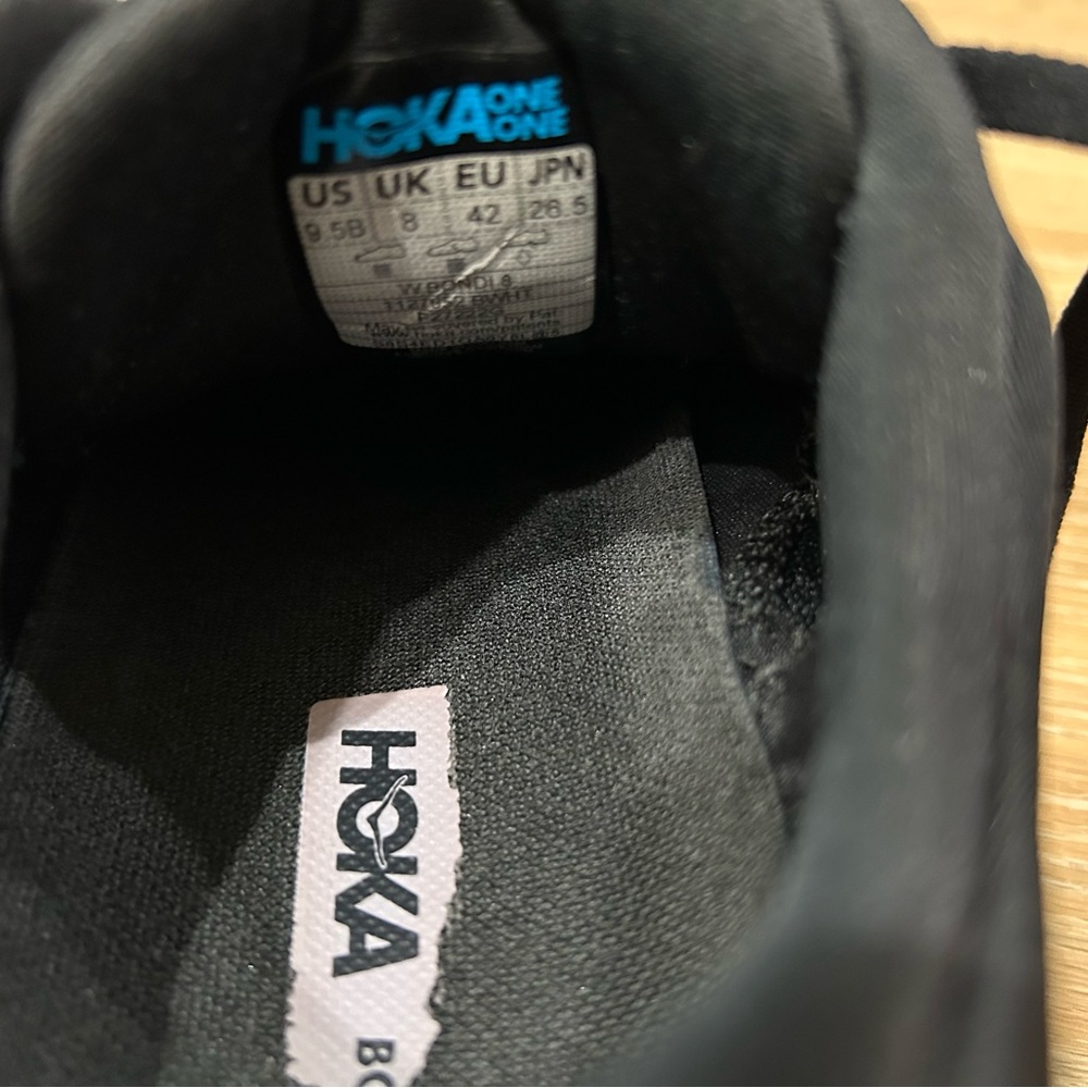 HOKA One One Bondi 8 women’s size 9.5 - Picture 12 of 12